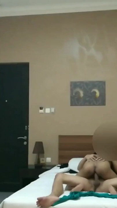 Indonesian sex in hotel | Clip 2