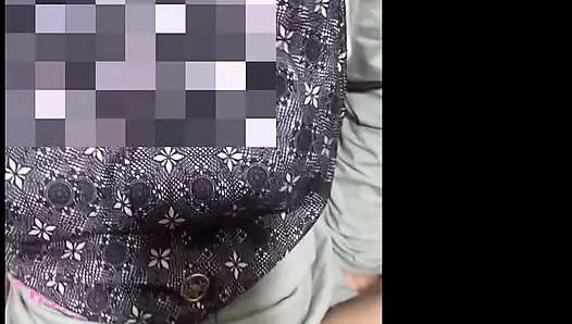 Yüksek sesle emiyor