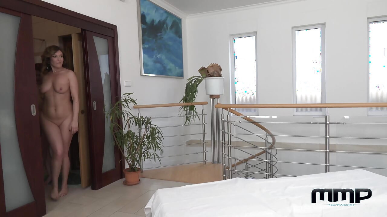 Hot Redhead Get Nasty in Family Wellness Place