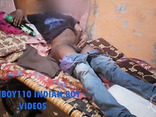 Lutsch meinen Schwanz - Mera Lund Chuso - nacktes indisches Jungen-Porno-Video