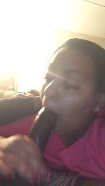 She can suck dick frfr