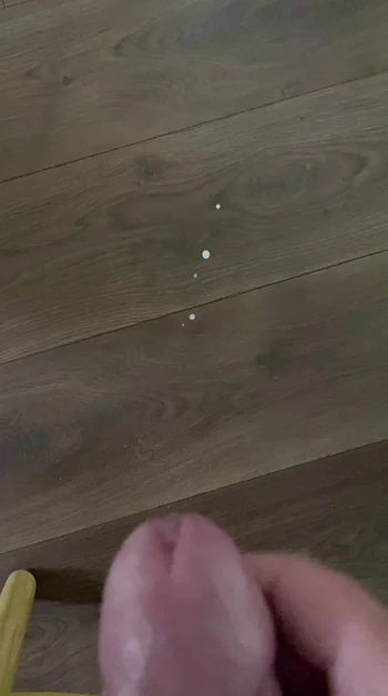 Solo Wank - Cum all over the floor!
