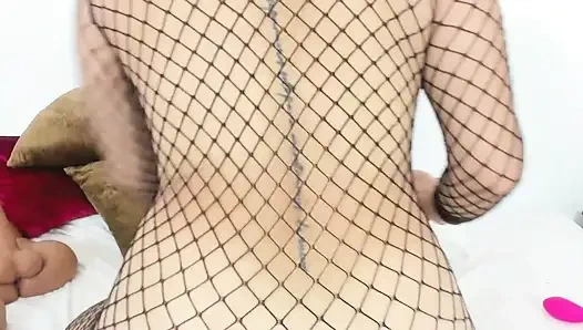 MILF, sehr versaute, die deine stiefmutter sein könnte, masturbiert in einer webcam-show