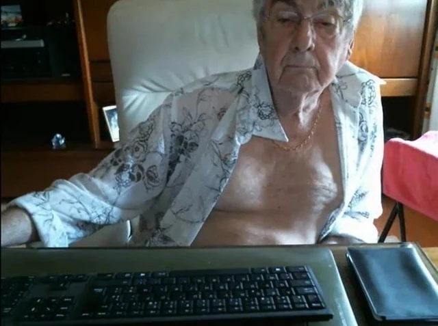 71 yo man from France - 3