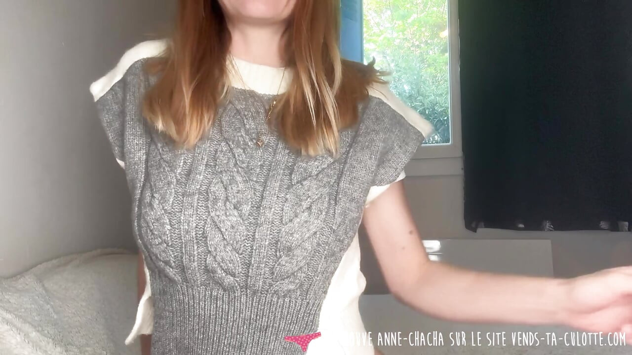 Vends-Ta-Culotte - הצגת צעירה צרפתייה חובבנית סקסית וספורטיבית עם הלבשה תחתונה מתאימה