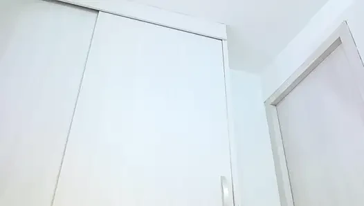 Yeni elbisemle sikişmeye çalış