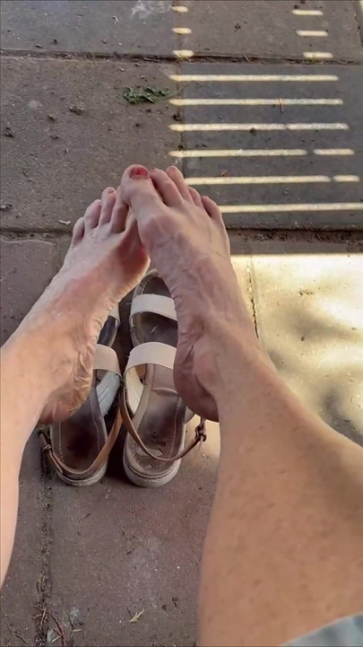 My Old Feet Have a Short Break