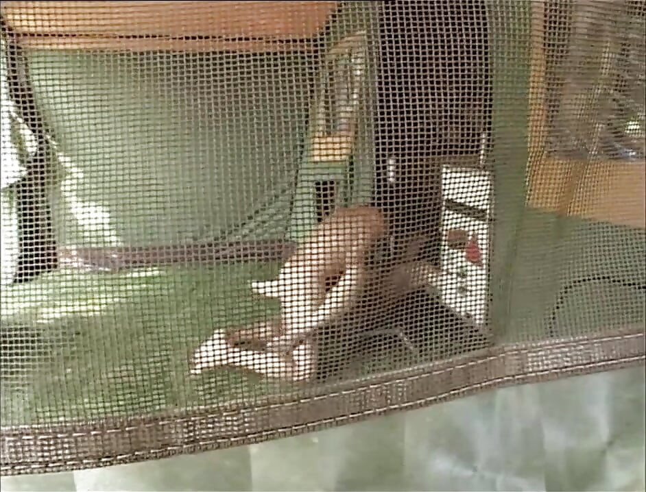 Wild exxxperience di perkemahan di luar ruangan