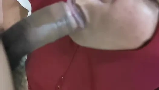 Die Magd fühlte sich schuldig, also musste sie den Befehlen ihres Herrn folgen.