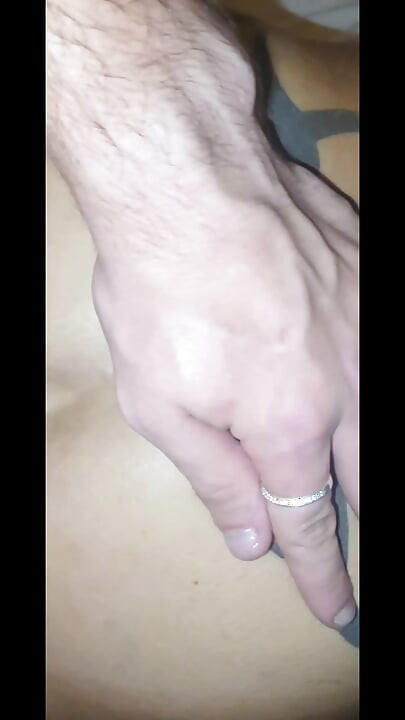 Tati o ia crud - fără prezervativ.