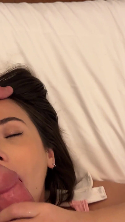 Angel Face with Huge Tits Gives Me a Handjob with Her Tits and Then I Fuck Her Hard POV Ewe Sweet