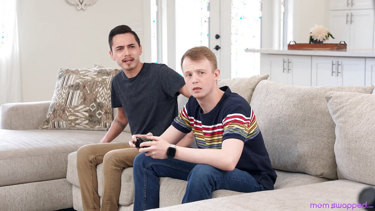 Manning up for Stepmom - S3e10
