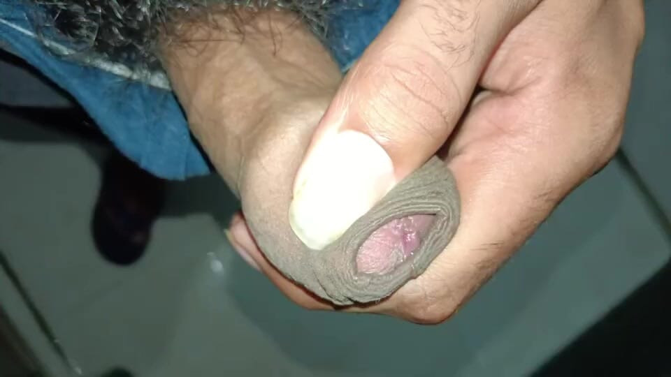 インドの少年による自慰行為