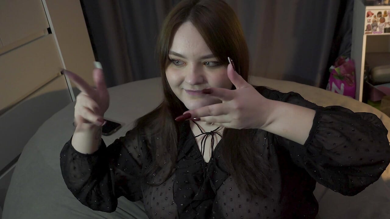 Porn story - Stella smirks with mischief while fucking her boyfriend with a strap-on