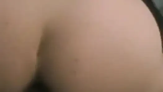 Jessie yarakla sikiliyor