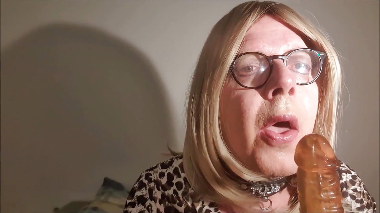 Real Cock Suckers Train Hard - Dildo Throat Workout for the Perfect Slut Mouth