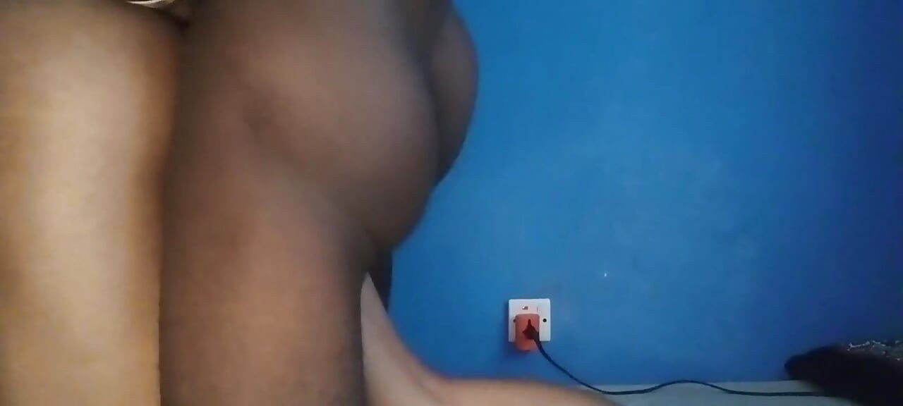 African Teen White Fuck His in Stepmom Bedroom When Stepmom Left for Work