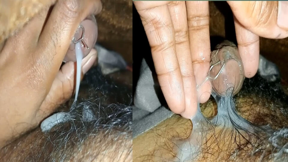RAGAZZO CHE SI MASTURBA A LETTO GRANDE PENE