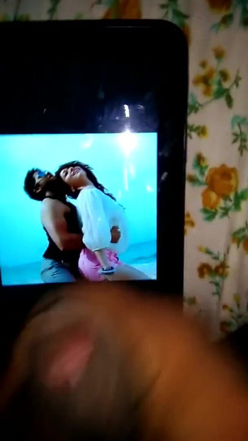 Key moment from "Kanji Rani Tamannakku en kanji"
