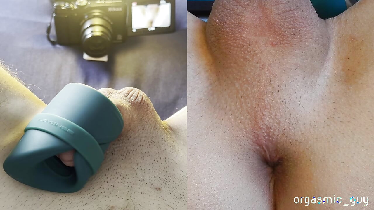 My favorite Toy gives me an intense Orgasm - Split View with Orgasmic Contractions
