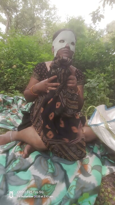 Sunita Rani ki chodae jangl me
