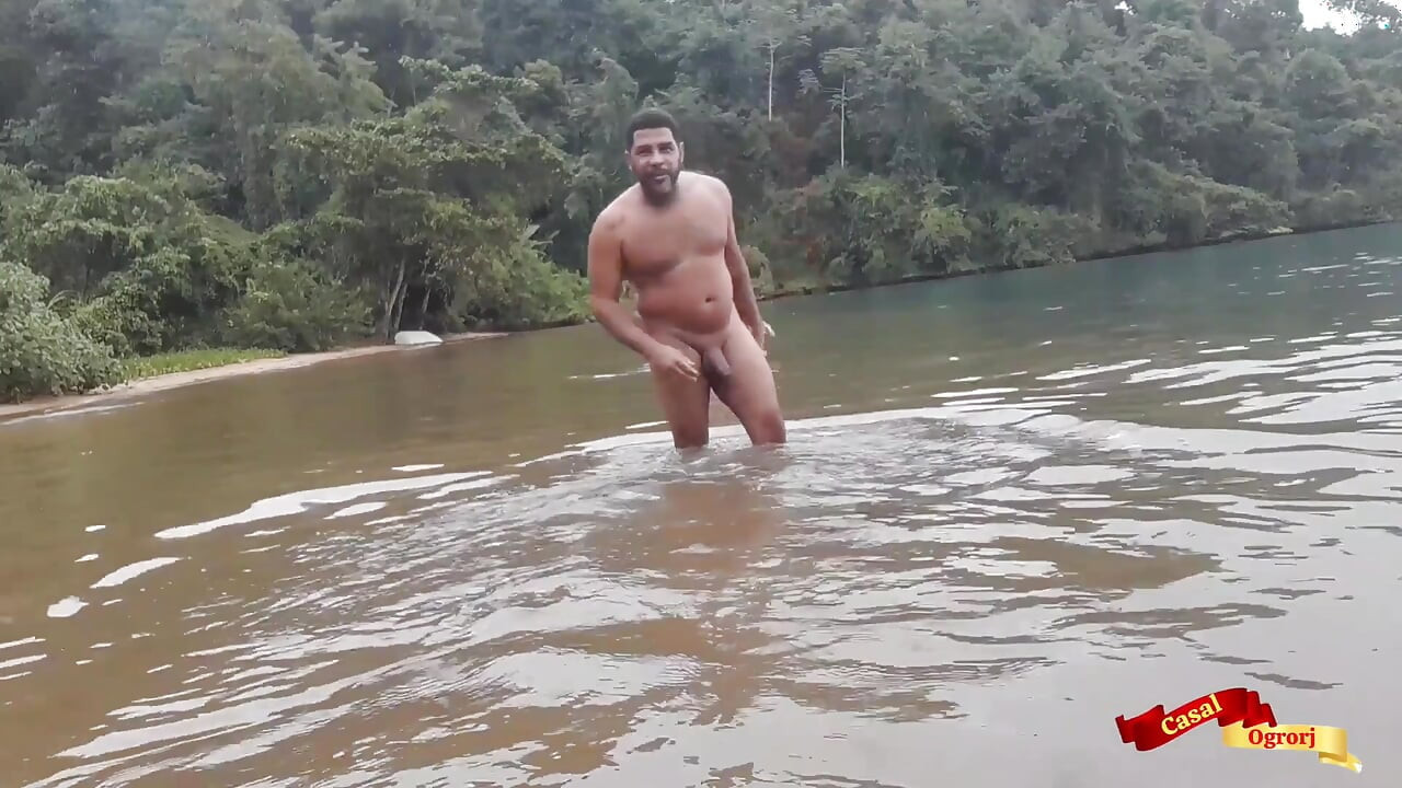 Seks luar di Pulau Paraty