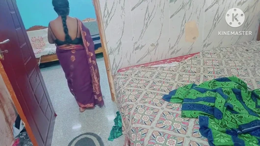 Kamu boleh ngentot aku dan bikin aku hamil - adik tiri tamil yang lagi sange berat dientot habis-habisan sampai mengerang keras