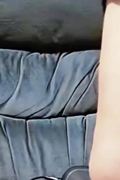Perfect Bobs Wife so Horny Alone in Home While Cuckold Is Working