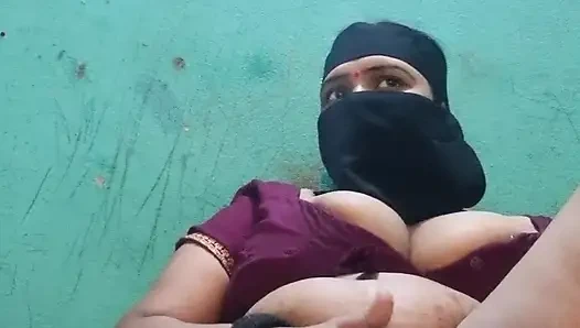 Симпатичное соло поздней ночью с симпатичным и привлекательным бангладешском разговоре