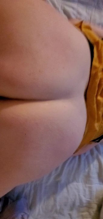 Girlfriends pussy squirting