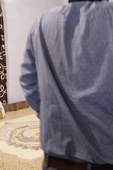 Divorced Chubby Indian MILF Share Her Pussy with Landlord for Rent and Security