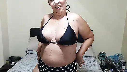 My wife bought a new swimsuit, do you like it? No cuts or editing