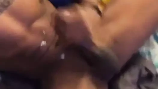 cumming üzerinde benim abs