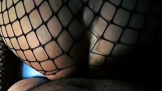 Pelacur suka dipukul