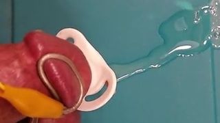 ELECTRO CUMMING WITH MY BINKY IN