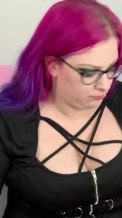 Unforgettable moment from "Balloon : Blow to Pop with German Goth Abby Strange - Looner"