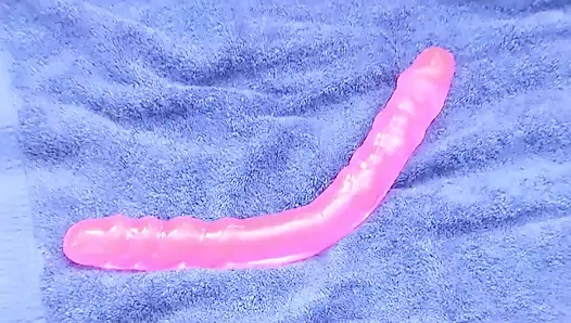 18 Yo teen girls play eachothers pussys