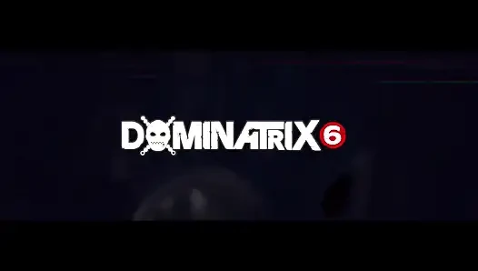 Dominant MILF Fists Gaping Pussy Till Squirting Explosion