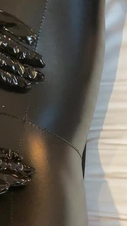 High Heels and Leggings Masturbation | Clip 1