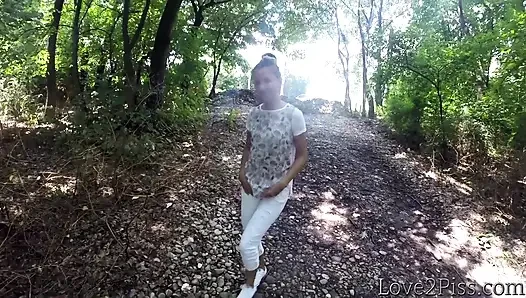 Pee attempts in the forest