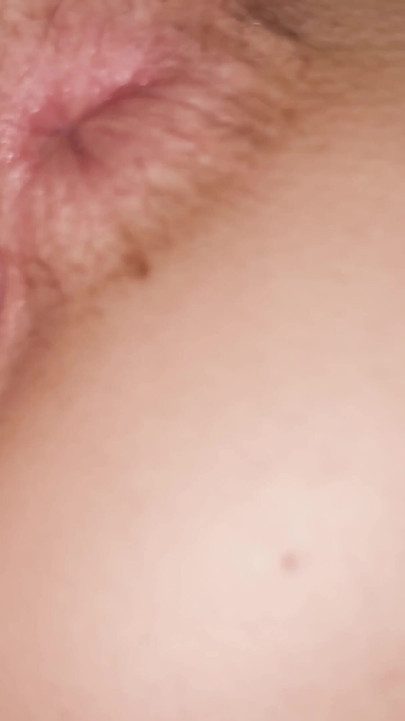 정액과 계속 섹스 - 내 쪼이는 18 보지 안에 실수로 사정하는 새아빠 (무료 누드 추가) | 클립 1