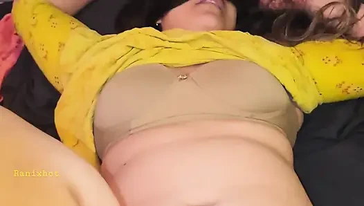 Я секс с моим доктором сводной сестрой, пока она учится