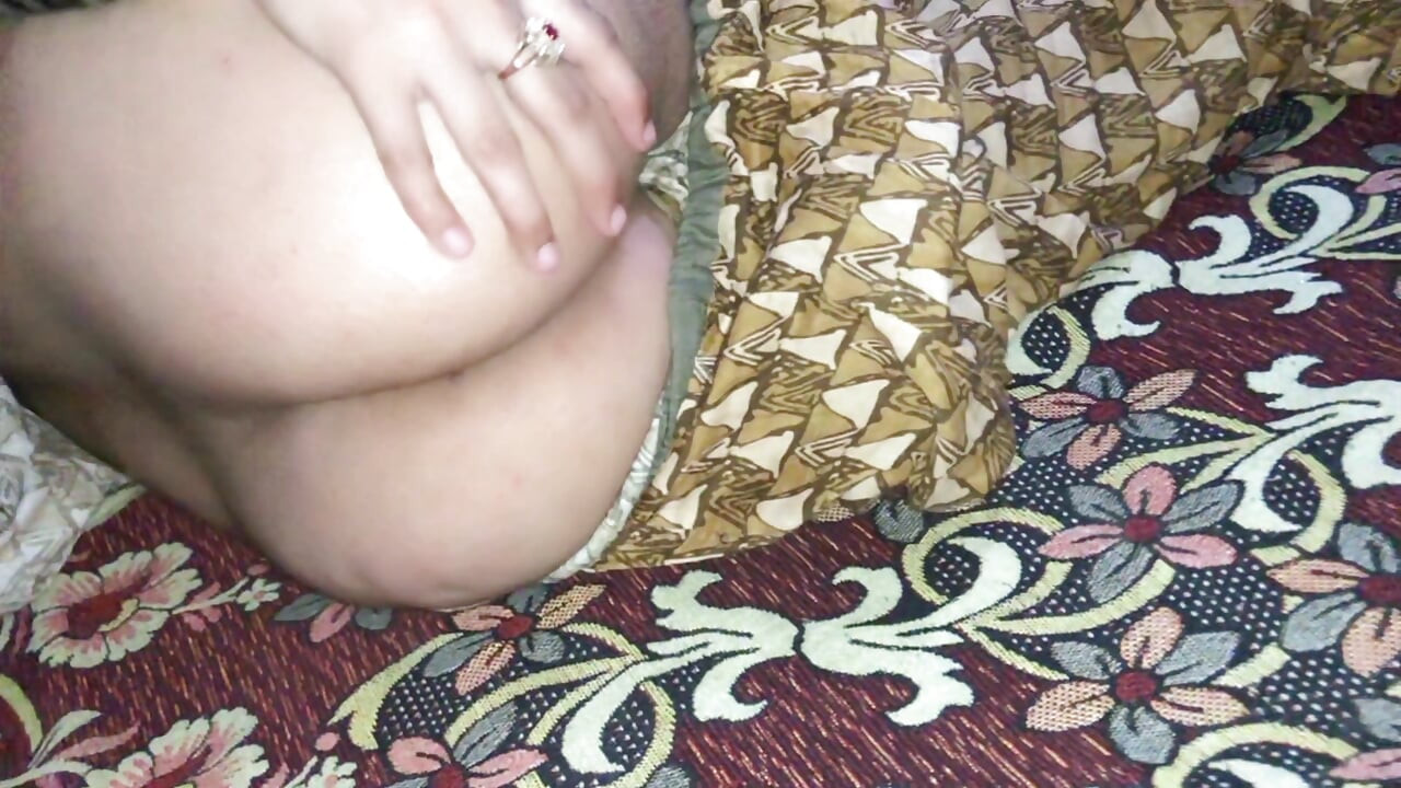 Horny Desi Bhabhi Ko Devar Ne Choda Hardcore - Loud Moaning & Creampie Hindi Audio