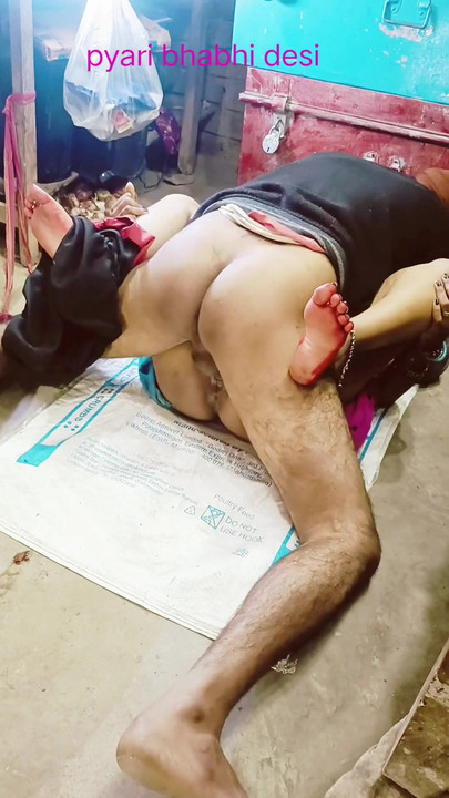 I my brother-in-law every day from my brother-in-law's 9-inch land, after my husband went out Part 2 Hindi Audio. | Clip 1