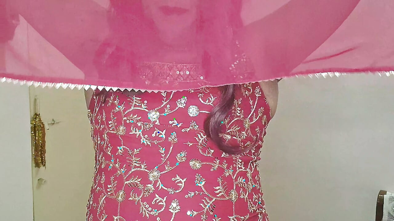 Sharara에서 내 정액을 먹는 삼켜 서브세이브 콜라보레이션에 합류