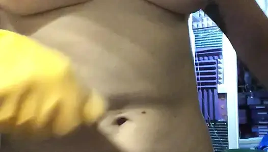 Naked deep cleaning, tea spilling preparation