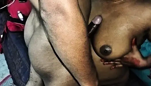 Homemade Desi cupol make hard fingaring pussy.