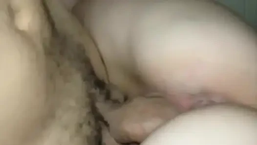 Я пришла, а она продолжала сидеть