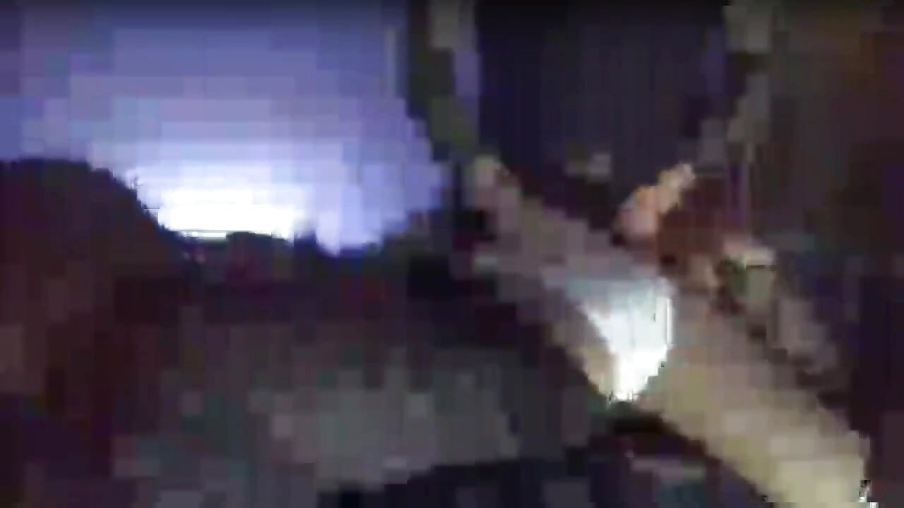 女装者が熱く振る舞う