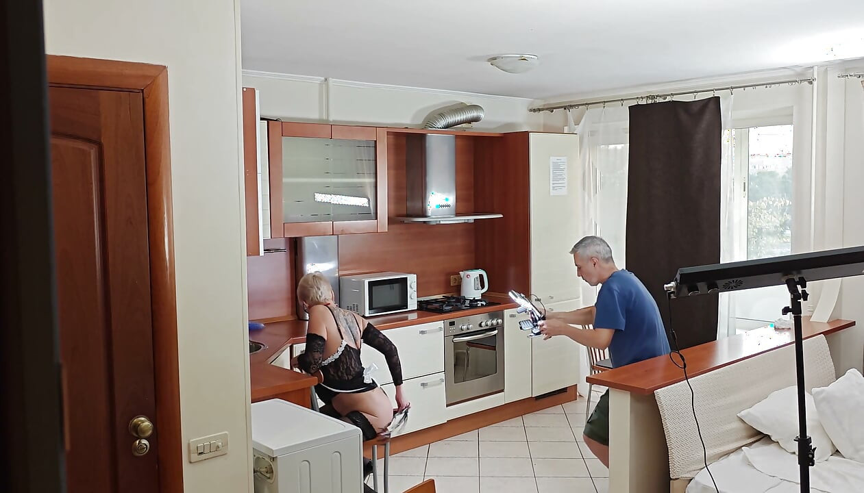 Kinky Husband Films His Mature Hot Wife in the Kitchen to Have a Private Erotic Recording